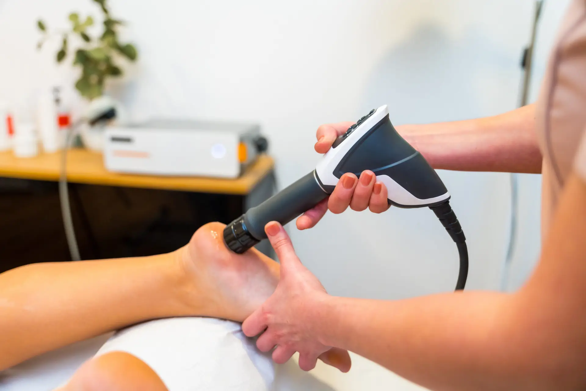 Shockwave Therapy Honolulu treatment